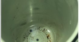 網友投訴海爾：凈水機的水燒開后水垢非常多 機器里都是泥