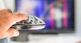 創維電視機出貨量近乎腰斬 千億目標仍遙遠