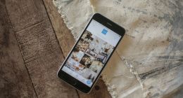 齊聚手機賽道：小度朝左，蔚來向右