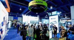 CES 2025：閃極發(fā)布海外全新子品牌loomos并推出loomos AI眼鏡