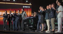 越級(jí)向上 重構(gòu)旗艦 零跑D19以百萬級(jí)體驗(yàn)進(jìn)軍30萬級(jí)市場(chǎng)