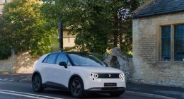 蔚來(lái)李斌：螢火蟲(chóng)銷量高于純電MINI、Smart、ID3總和